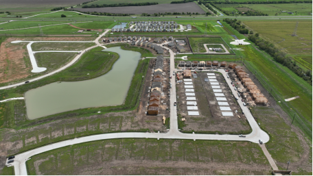 探索美国德州房产市场:房价、开发商和投资安全